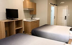 Super 8 By Wyndham Brenham Tx